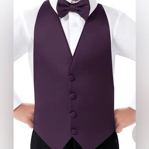 Toddler boy’s vest and bow tie 2T-4T